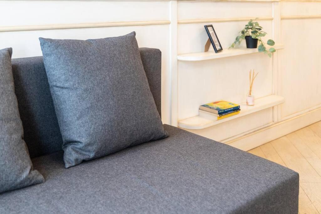 شقة Colonne'S Nest - Cozy And Silent With Ac ميلان المظهر الخارجي الصورة